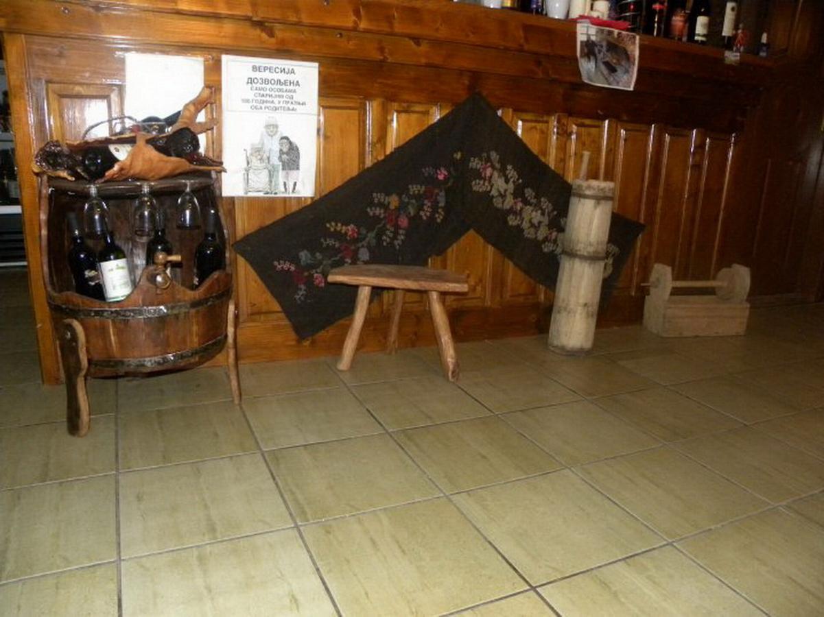 デスポトヴァツ Panorama Lomnica Bed & Breakfast エクステリア 写真
